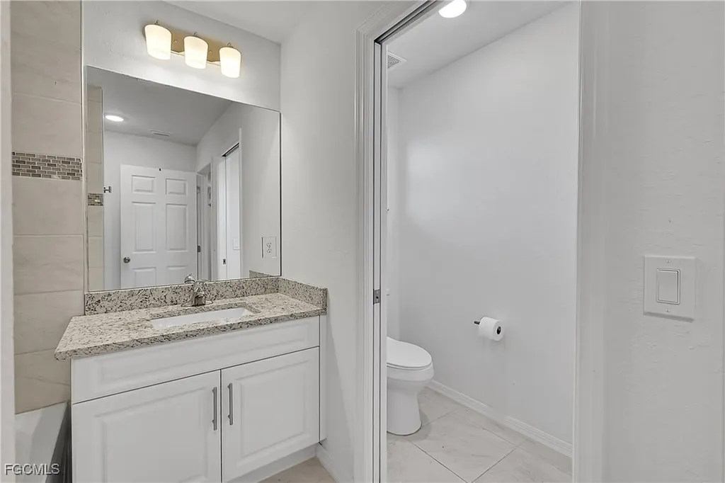 217 NE 20th Terrace Cape Coral FL 33909