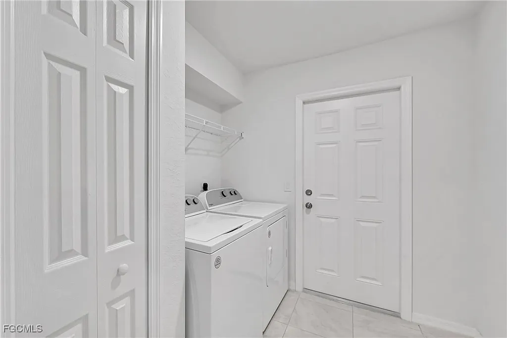 217 NE 20th Terrace Cape Coral FL 33909