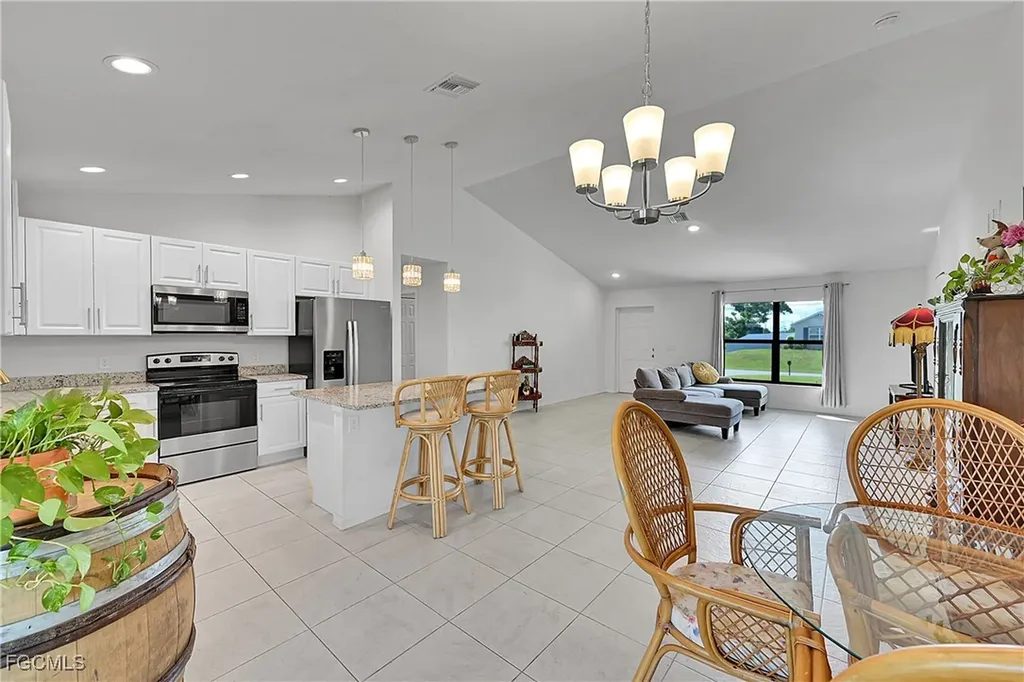 217 NE 20th Terrace Cape Coral FL 33909