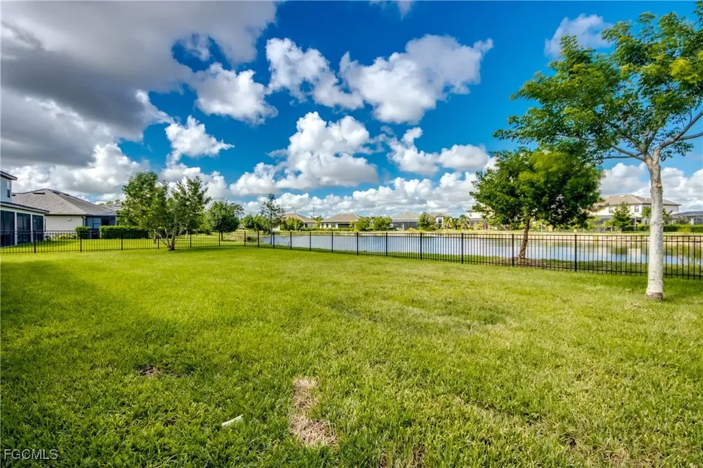 11616 Canopy Loop Fort Myers FL 33913