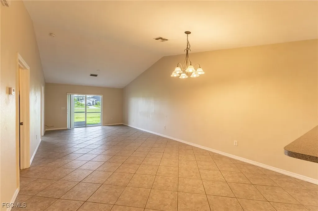 717 SE 8th Street Cape Coral FL 33990