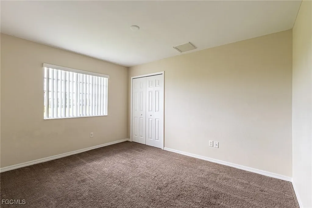 717 SE 8th Street Cape Coral FL 33990