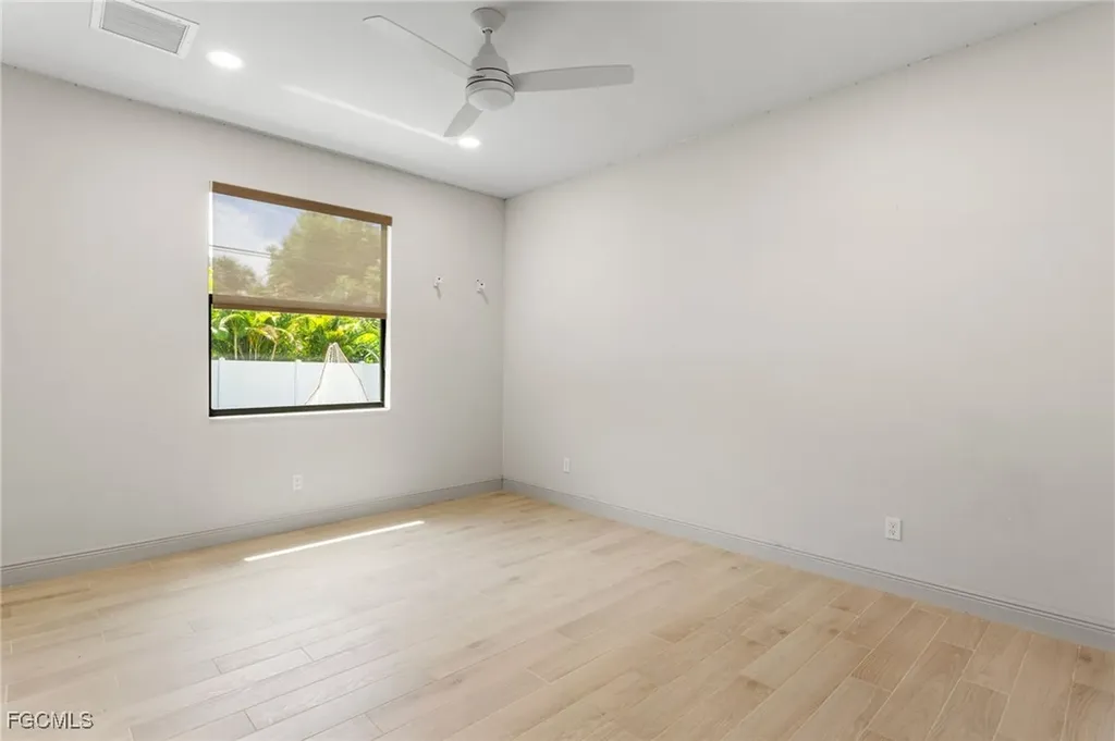 1732 SW 51st Street Cape Coral FL 33914