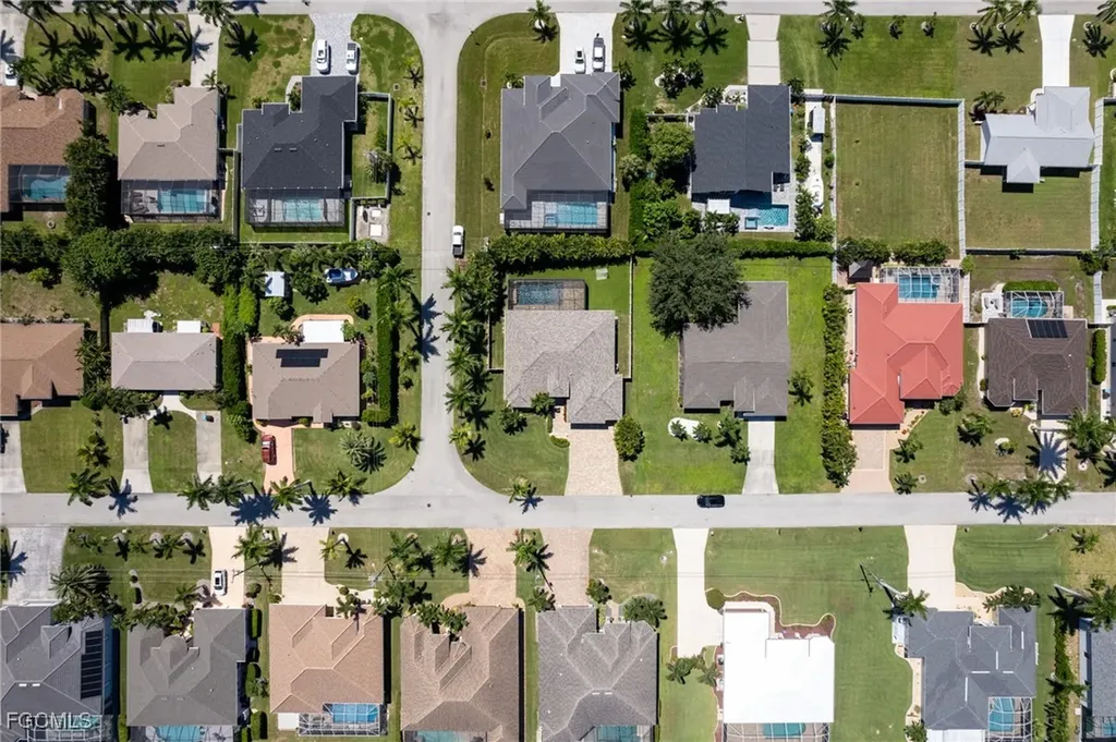 1732 SW 51st Street Cape Coral FL 33914
