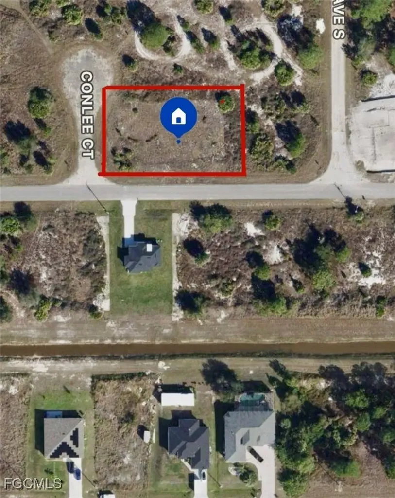 853 Conlee Court Lehigh Acres FL 33974