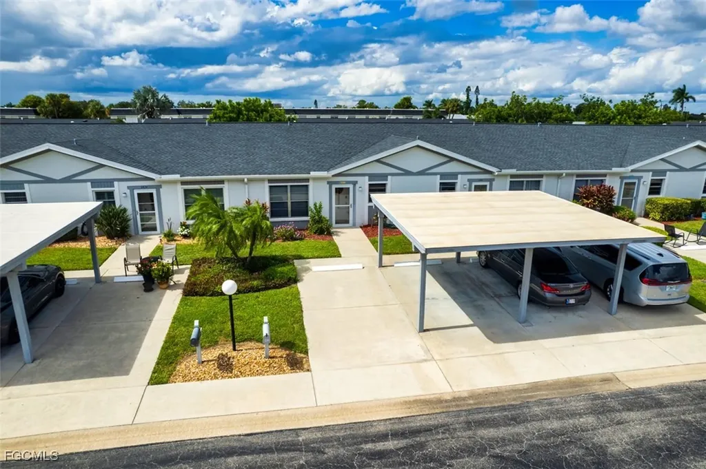 6822 Bogey Drive Fort Myers FL 33919