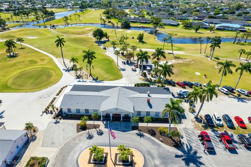 6822 Bogey Drive Fort Myers FL 33919