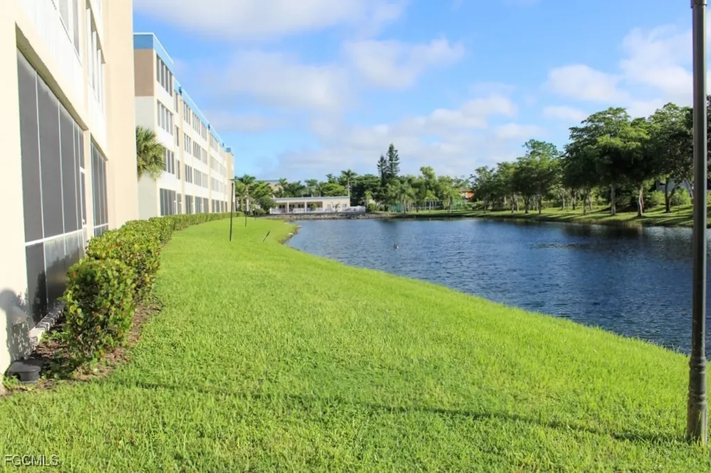 14931 Park Lake Drive Fort Myers FL 33919