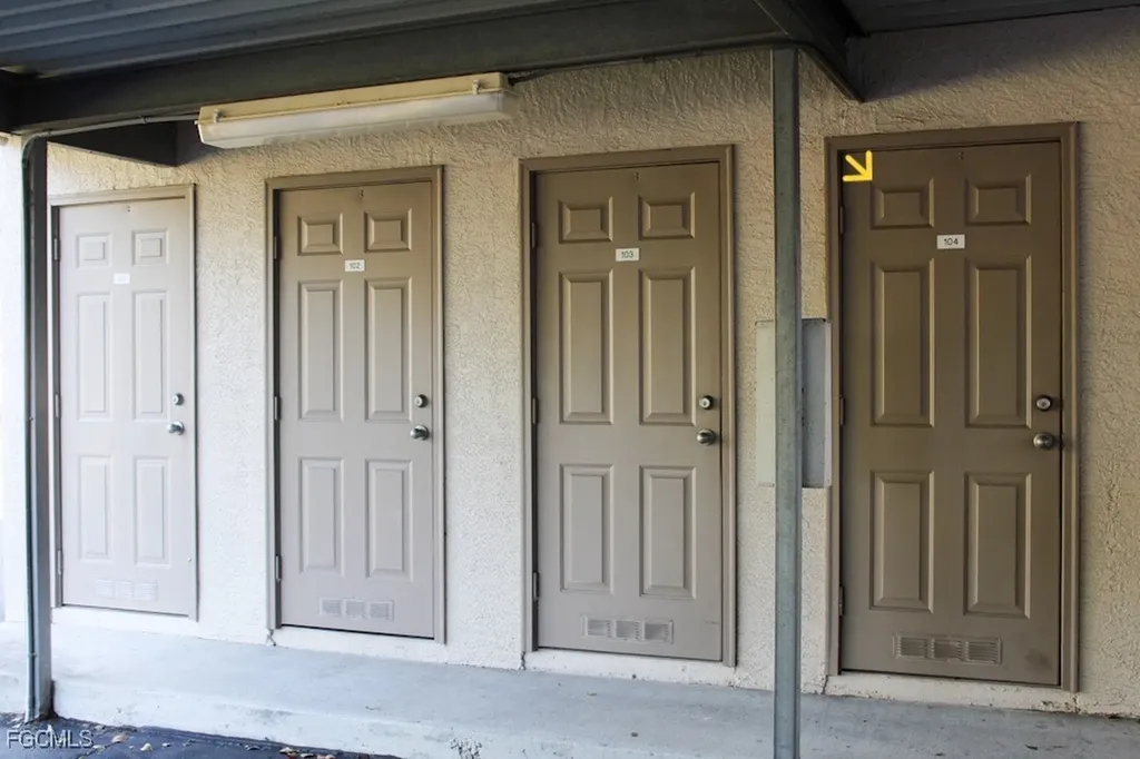 14931 Park Lake Drive Fort Myers FL 33919