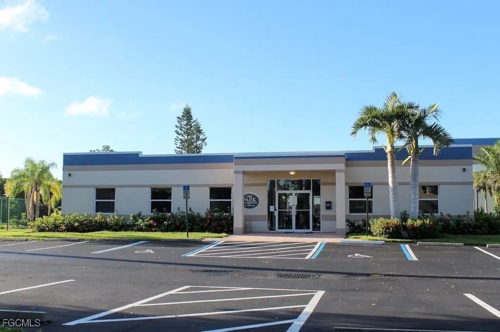 14931 Park Lake Drive Fort Myers FL 33919