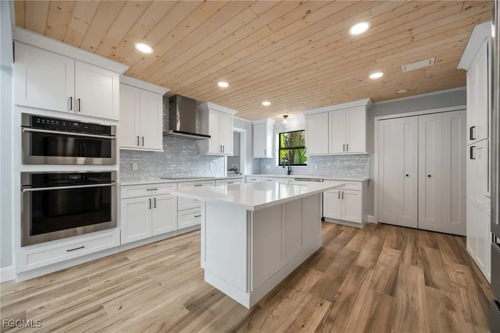 6101 Deer Run Fort Myers FL 33908