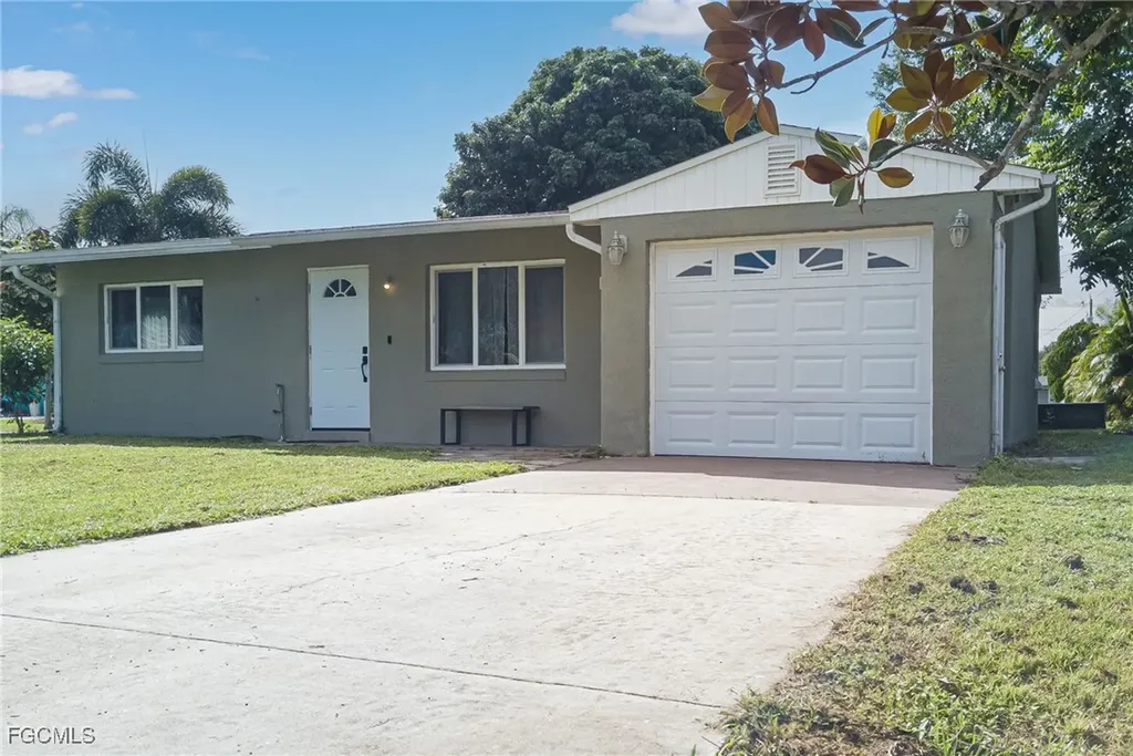 15083 Buckeye Drive Fort Myers FL 33905
