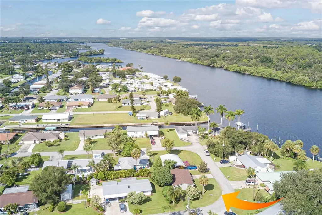 15083 Buckeye Drive Fort Myers FL 33905