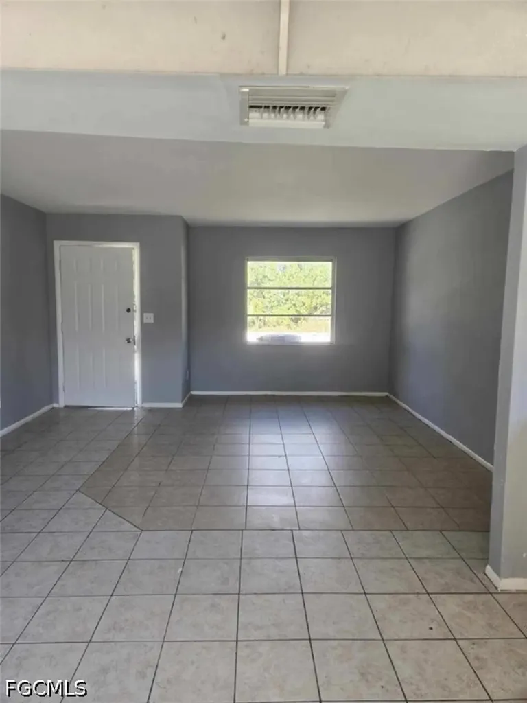 2109 Eloise Circle North Fort Myers FL 33917