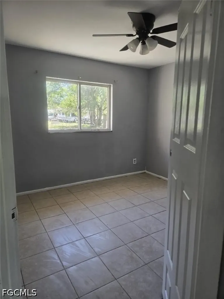 2109 Eloise Circle North Fort Myers FL 33917