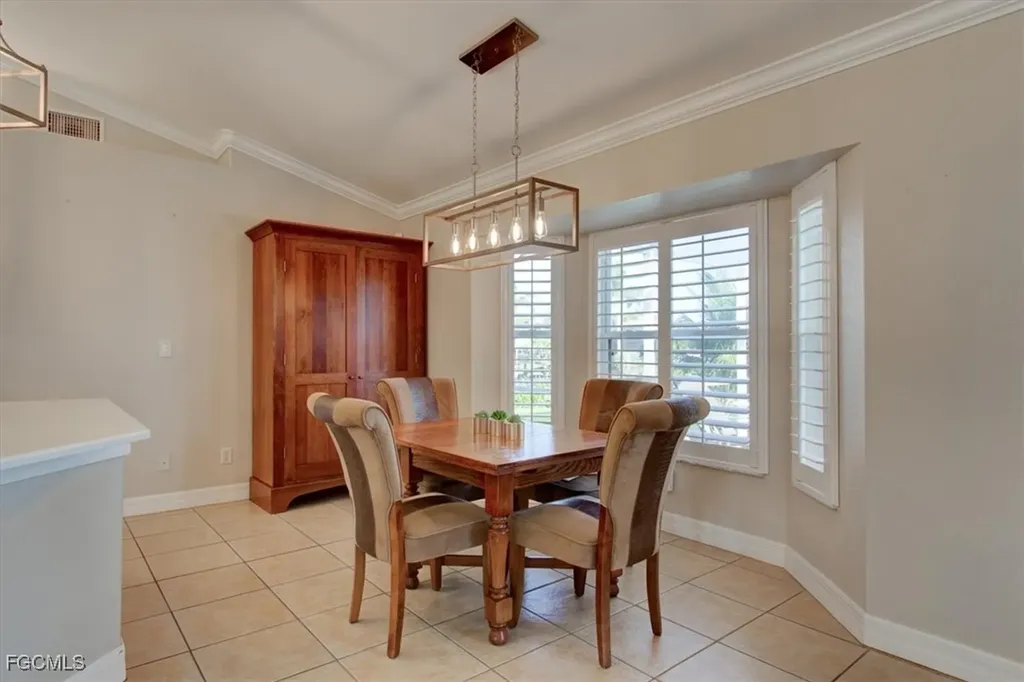 309 SE 28th Terrace Cape Coral FL 33904