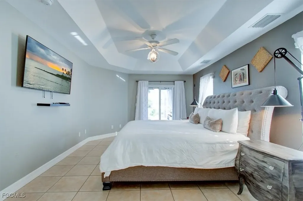 309 SE 28th Terrace Cape Coral FL 33904
