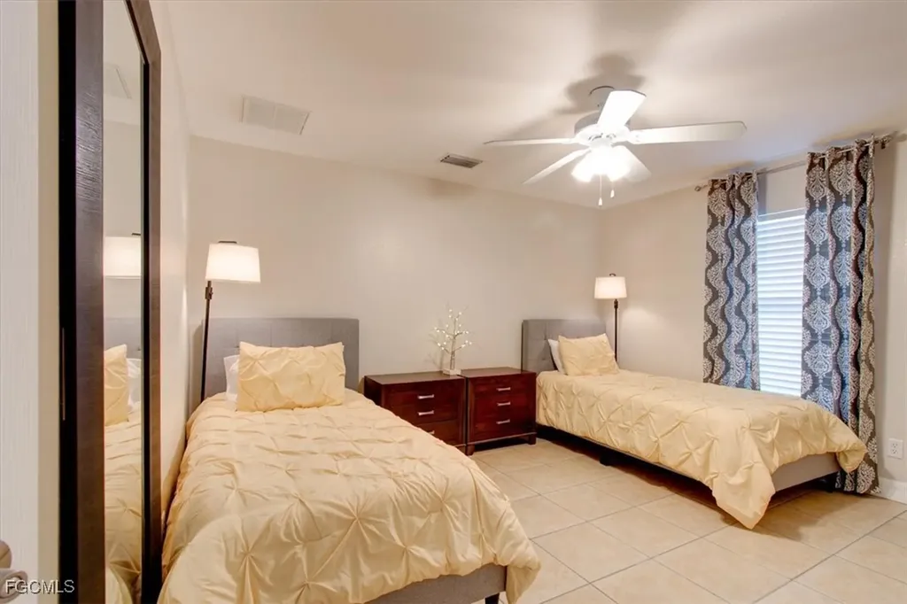 309 SE 28th Terrace Cape Coral FL 33904