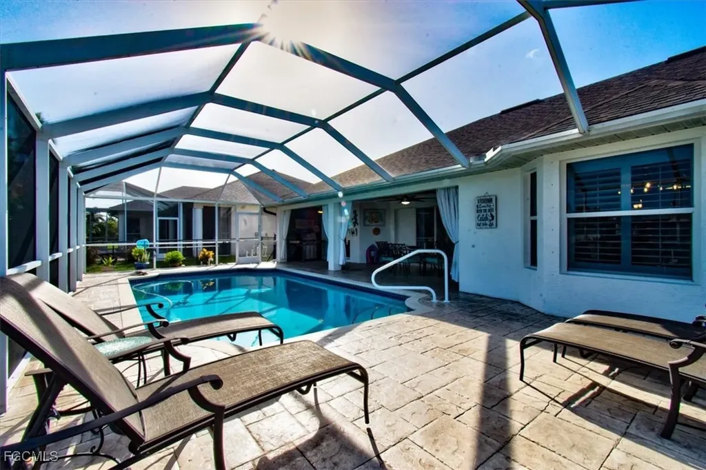 309 SE 28th Terrace Cape Coral FL 33904