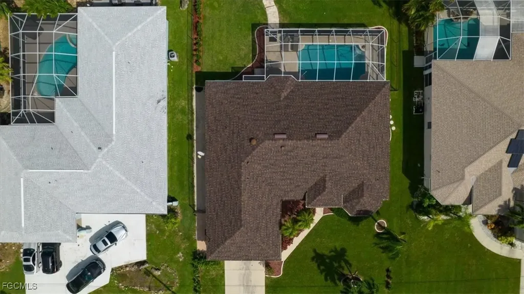 309 SE 28th Terrace Cape Coral FL 33904