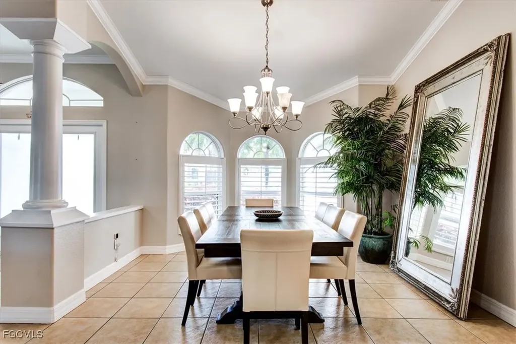 309 SE 28th Terrace Cape Coral FL 33904