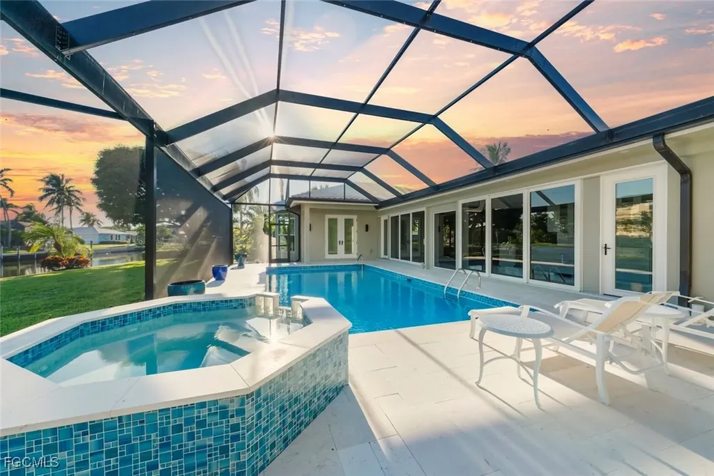 924 Kings Crown Drive Sanibel FL 33957