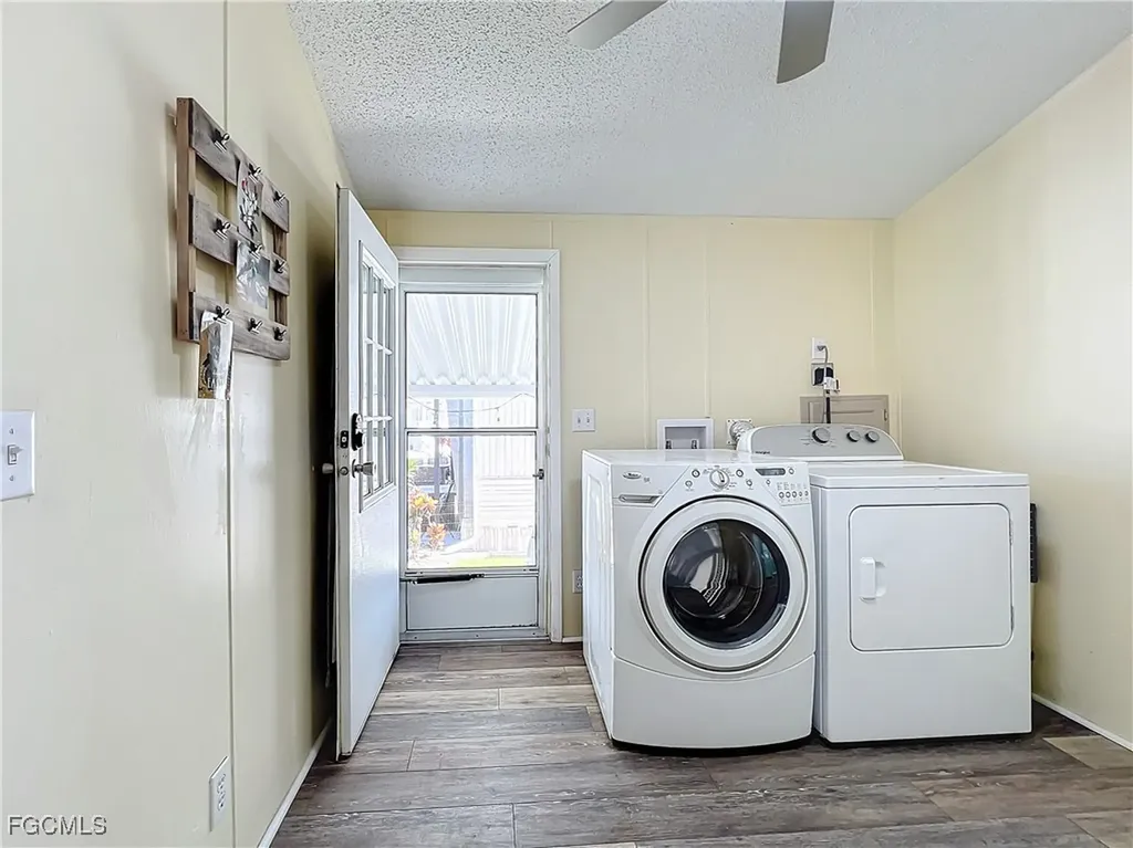 11561 Blue Warbler Drive Fort Myers FL 33908