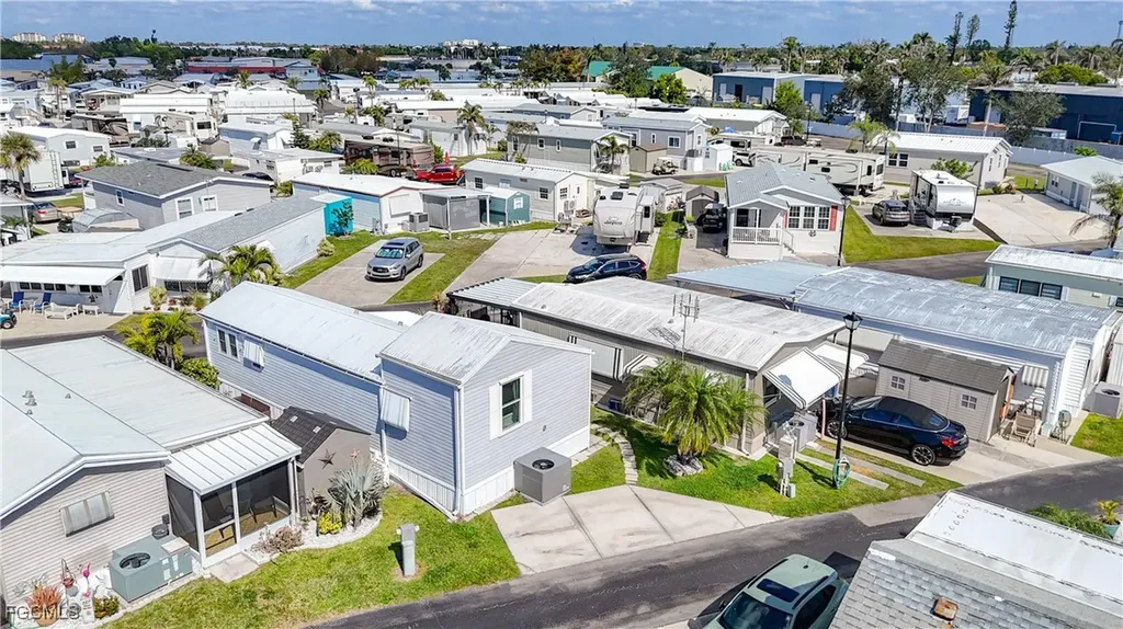 11561 Blue Warbler Drive Fort Myers FL 33908