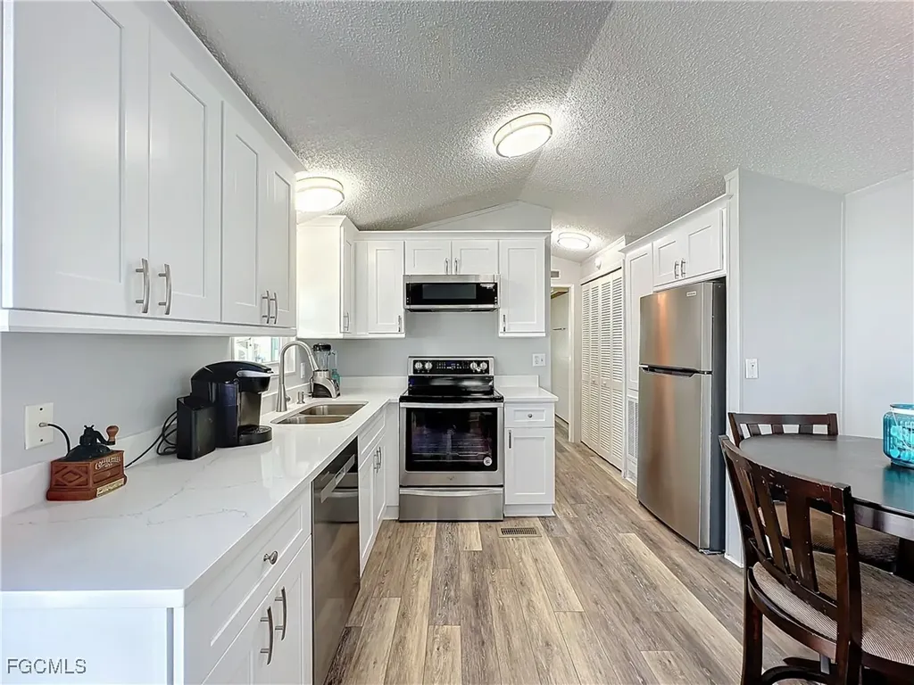 11561 Blue Warbler Drive Fort Myers FL 33908