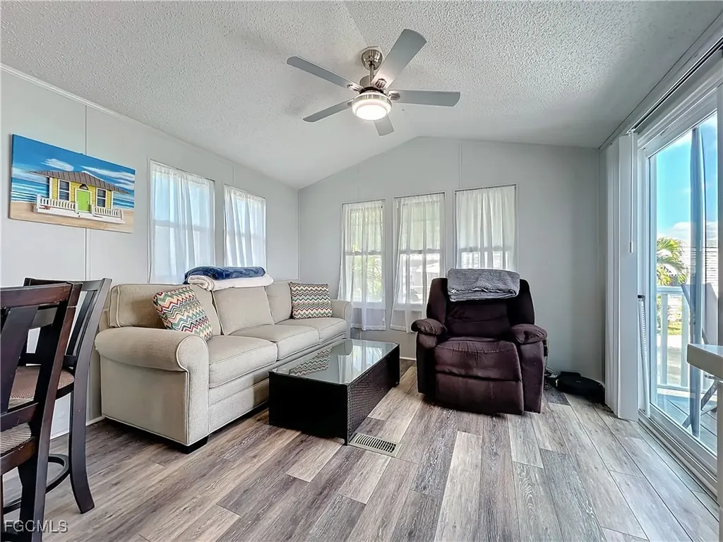 11561 Blue Warbler Drive Fort Myers FL 33908