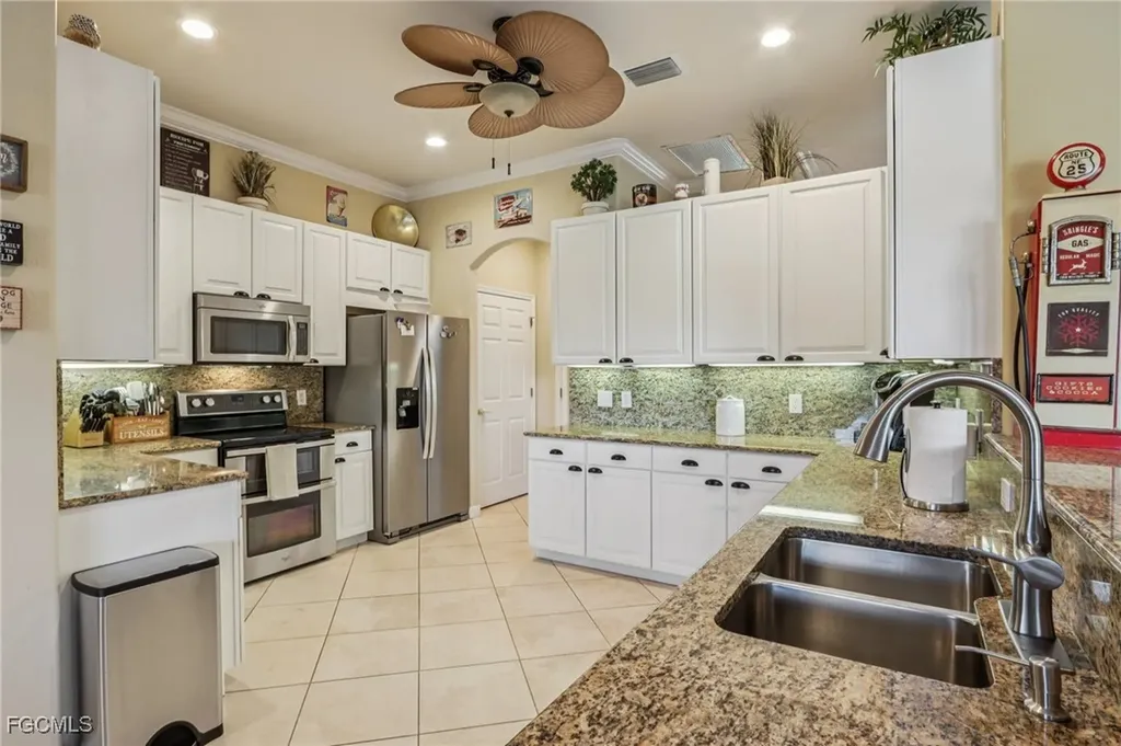 11558 Royal Tee Circle Cape Coral FL 33991