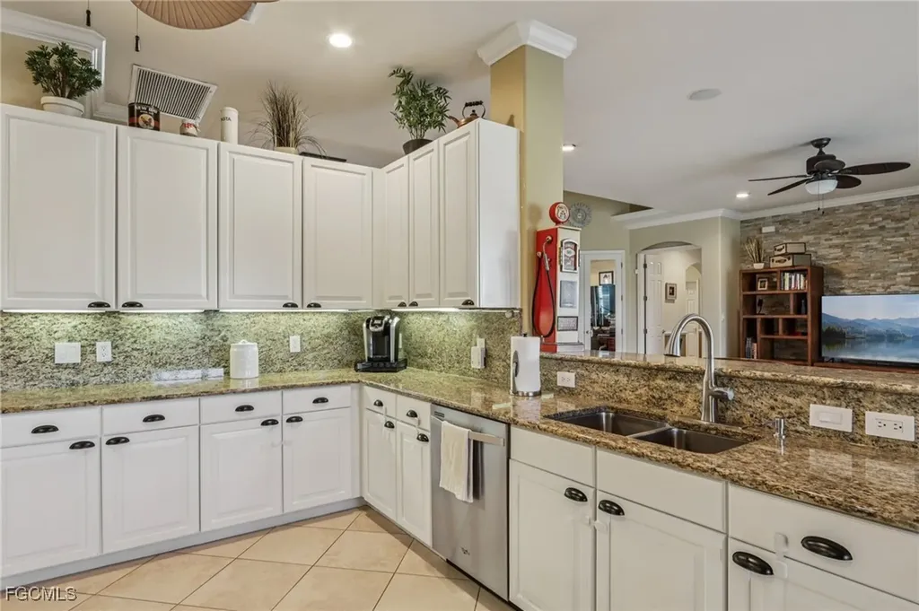 11558 Royal Tee Circle Cape Coral FL 33991