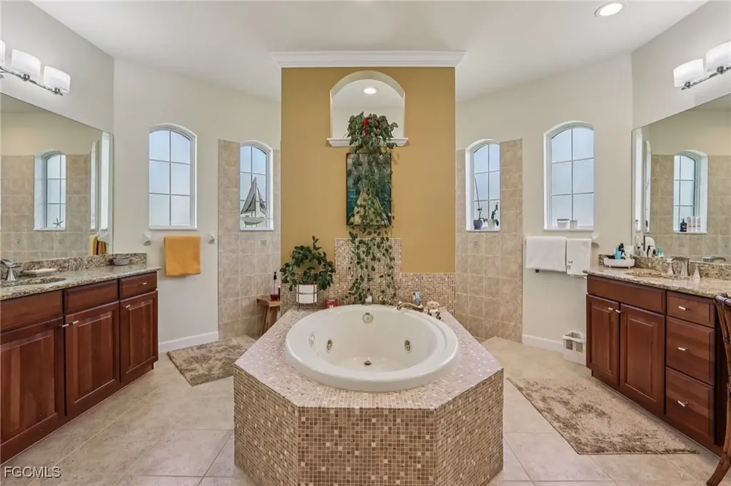 11558 Royal Tee Circle Cape Coral FL 33991