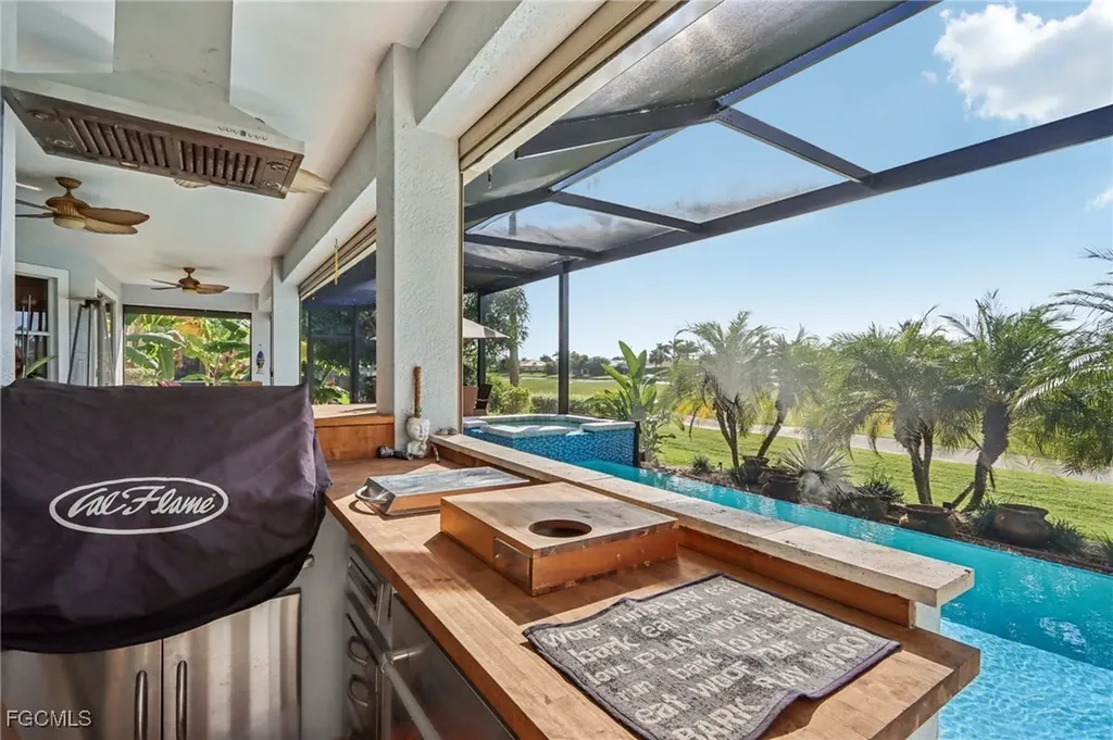 11558 Royal Tee Circle Cape Coral FL 33991