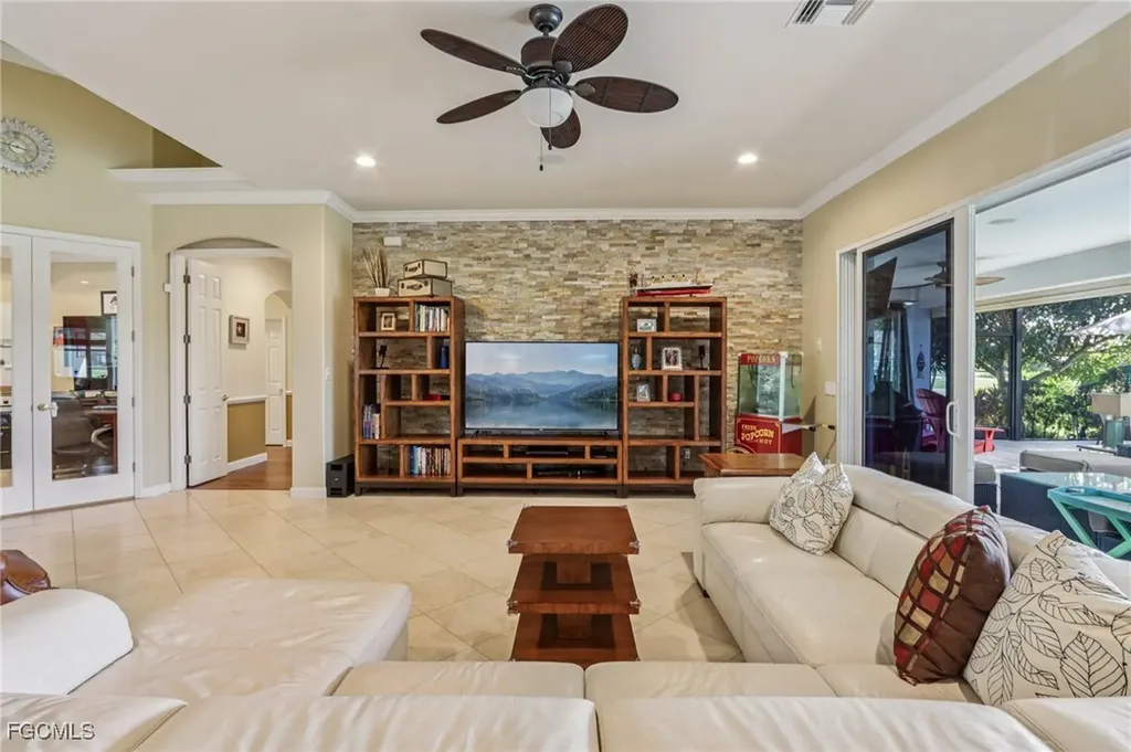 11558 Royal Tee Circle Cape Coral FL 33991