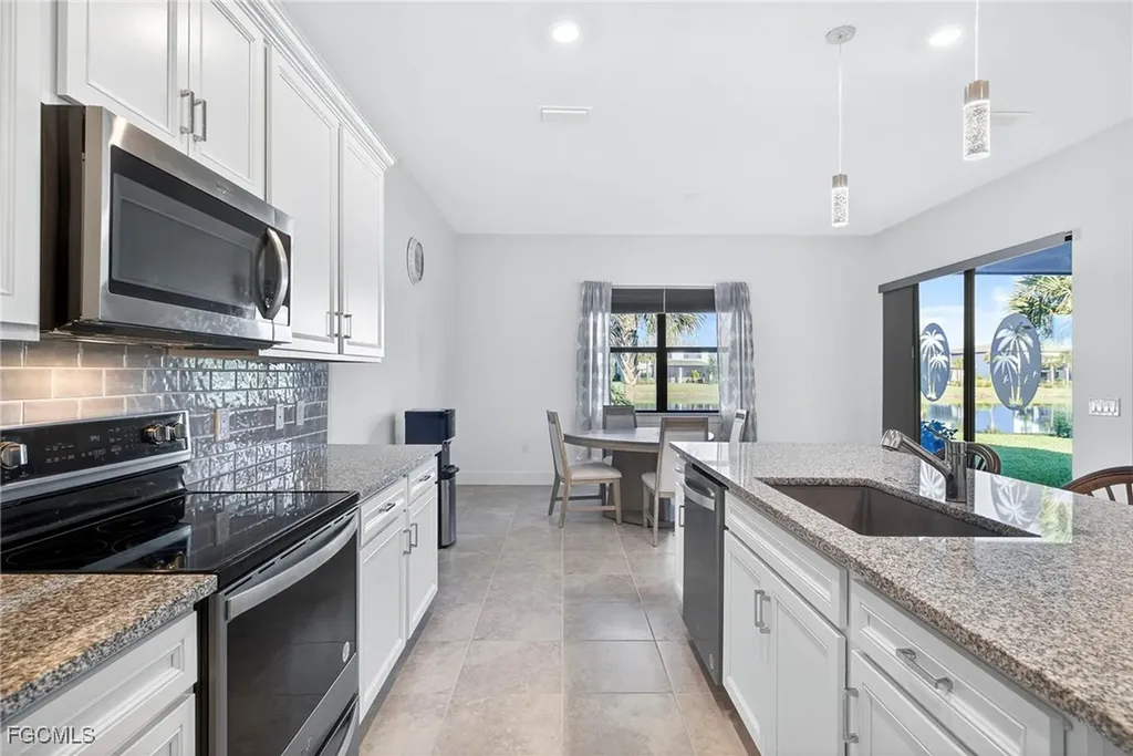 4351 Washington Place Ave Maria FL 34142