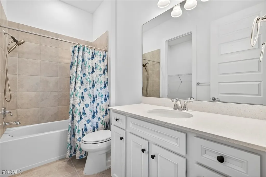 4351 Washington Place Ave Maria FL 34142