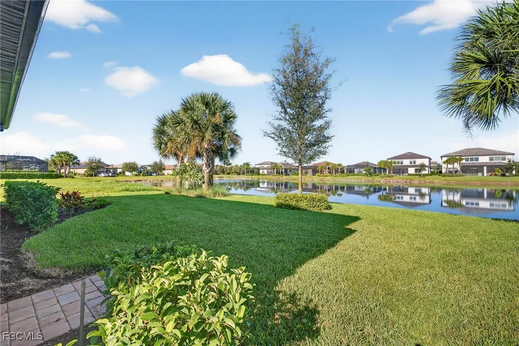 4351 Washington Place Ave Maria FL 34142