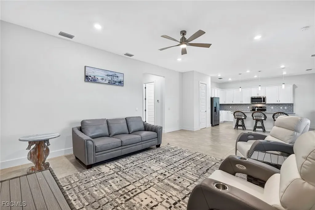 4351 Washington Place Ave Maria FL 34142