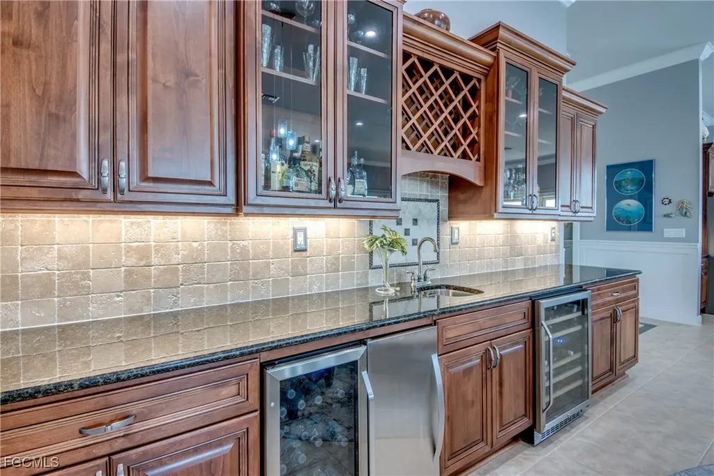 1640 Beach Parkway Cape Coral FL 33904