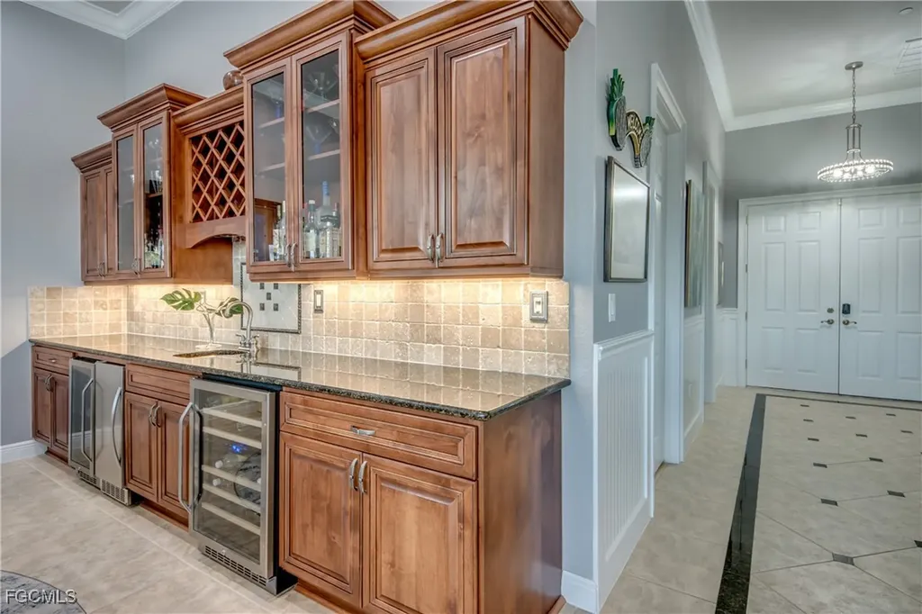 1640 Beach Parkway Cape Coral FL 33904