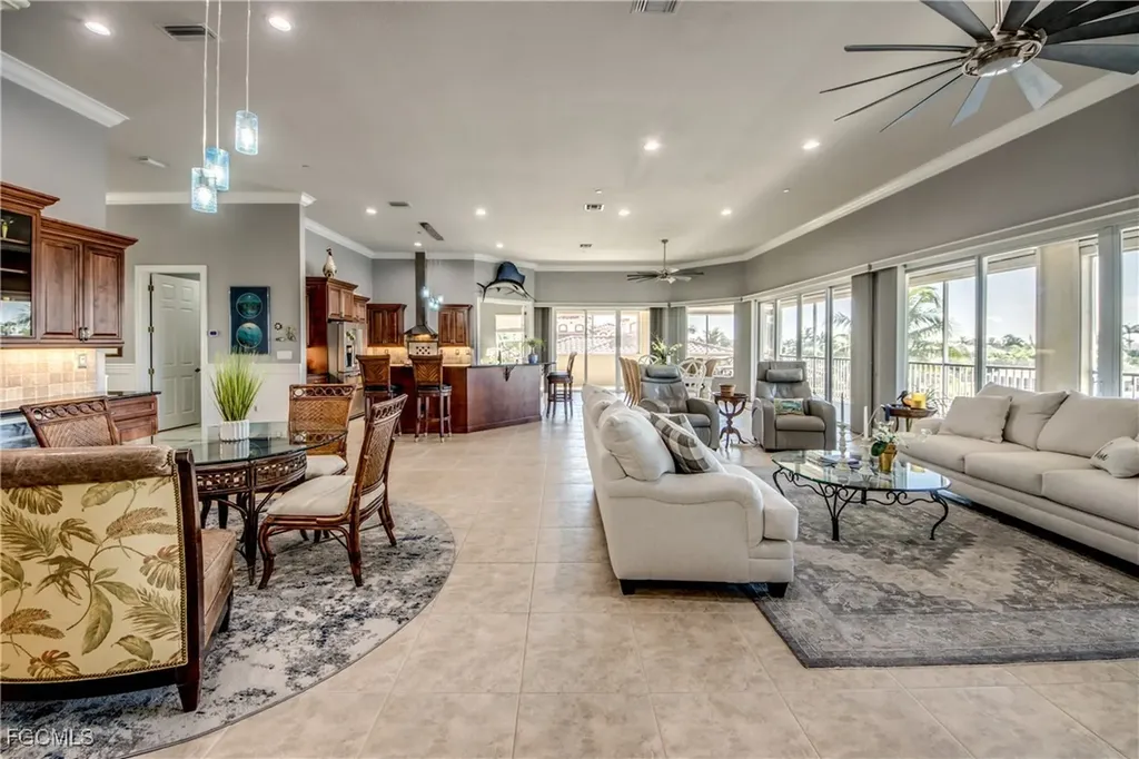 1640 Beach Parkway Cape Coral FL 33904