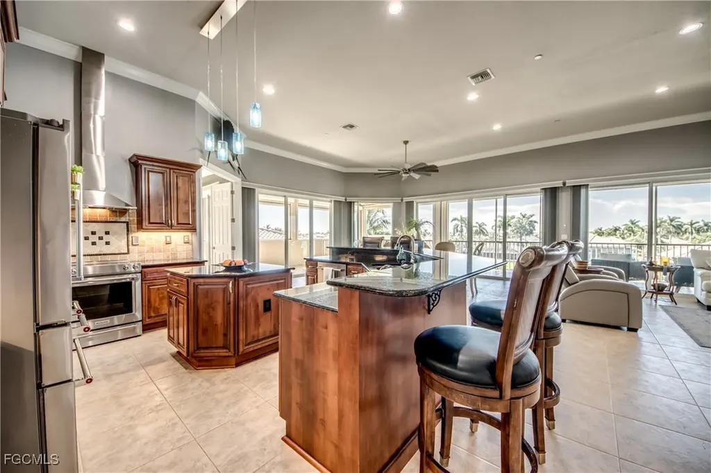 1640 Beach Parkway Cape Coral FL 33904