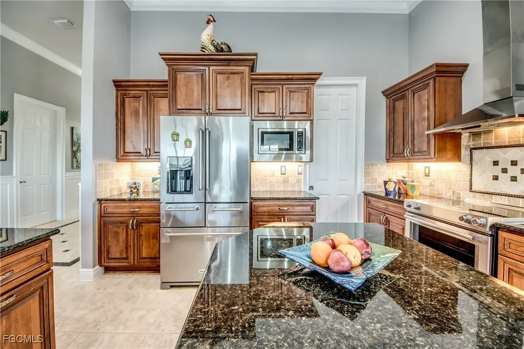 1640 Beach Parkway Cape Coral FL 33904