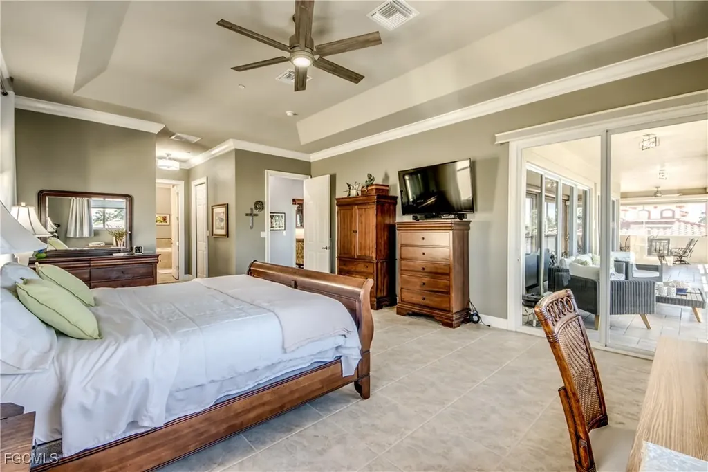 1640 Beach Parkway Cape Coral FL 33904