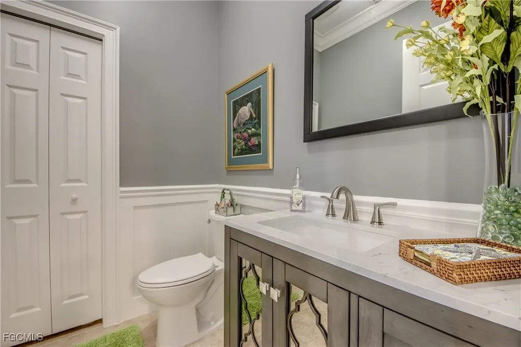 1640 Beach Parkway Cape Coral FL 33904