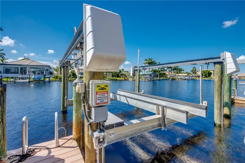 1640 Beach Parkway Cape Coral FL 33904