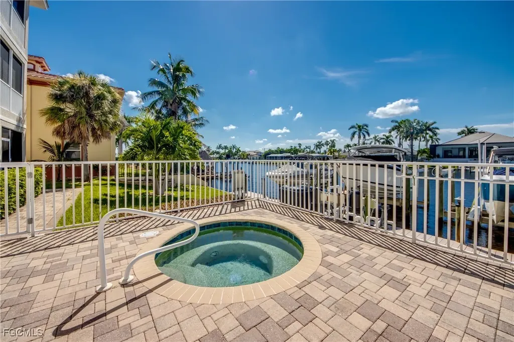 1640 Beach Parkway Cape Coral FL 33904