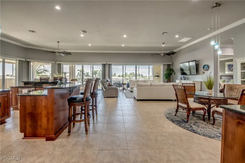 1640 Beach Parkway Cape Coral FL 33904