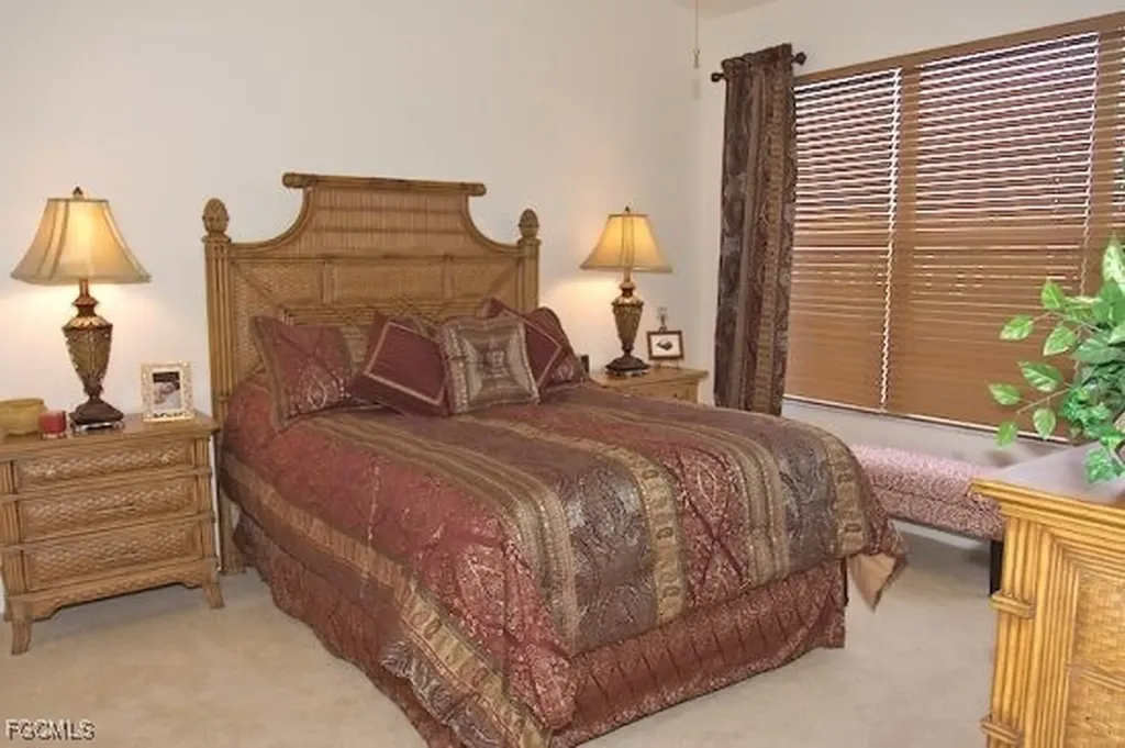 10128 Colonial Country Club Boulevard Fort Myers FL 33913
